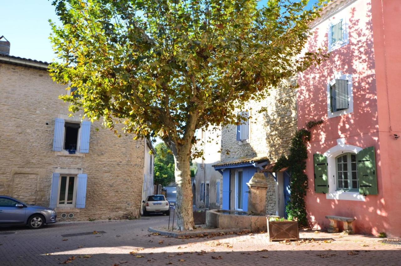 Cabrières-dʼAvignon Les Chambres Du Vieux Bistrot מראה חיצוני תמונה